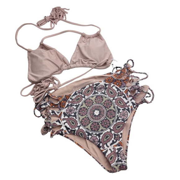 Sea Gypsies by Lost 2-Piece Bikini - Picture 9 of 10